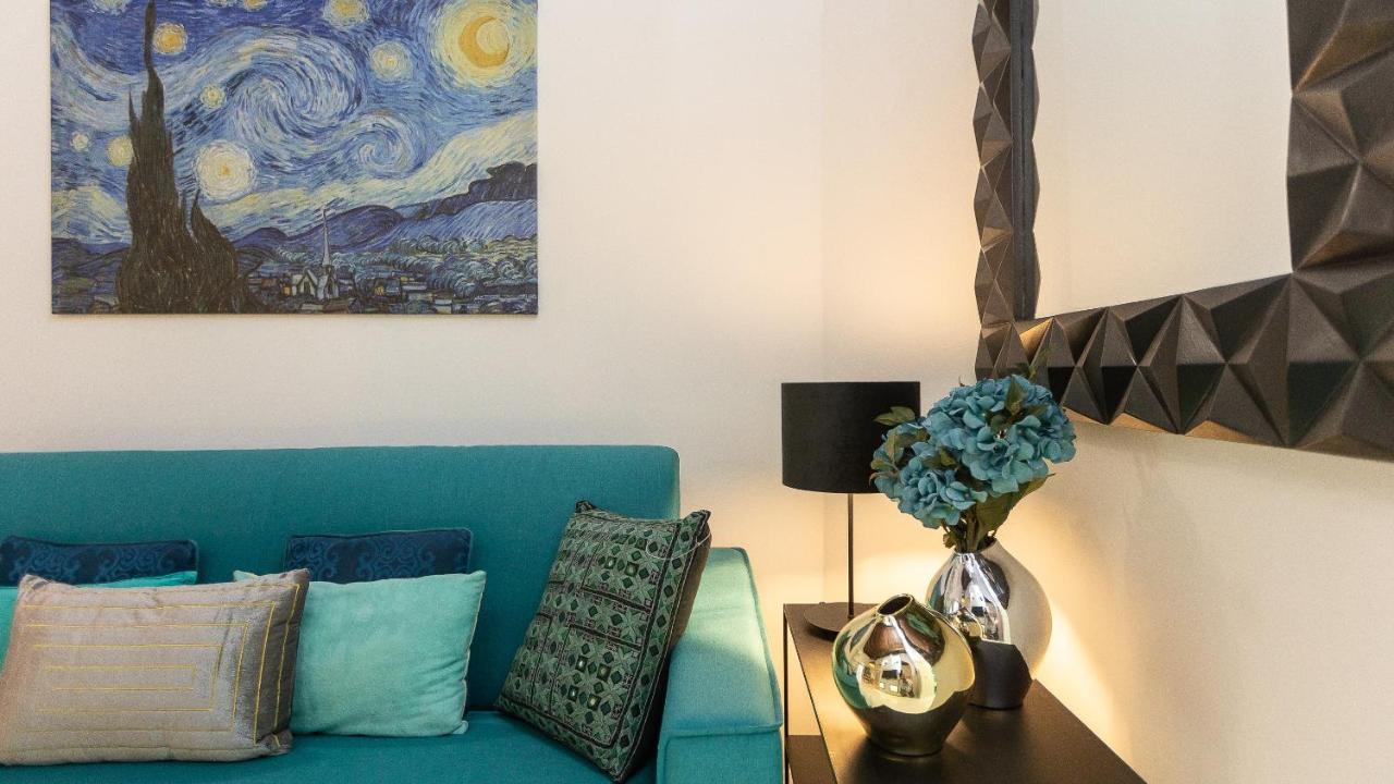 Giulia Apartment-Rental In Rzym Zewnętrze zdjęcie
