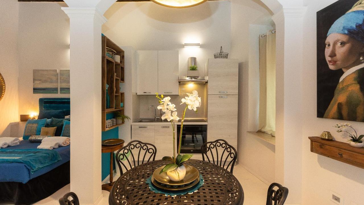 Giulia Apartment-Rental In Rzym Zewnętrze zdjęcie